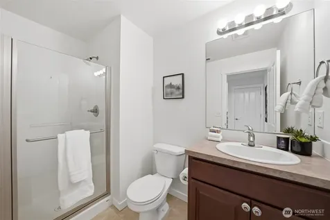1757 9th Court NE Issaquah WA 98029