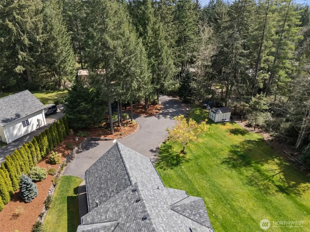 5623 NW Millglade Lane Bremerton WA 98312
