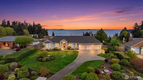 30 Chatham Place Camano Island WA 98282