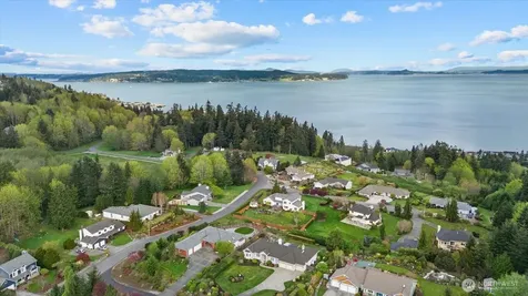 30 Chatham Place Camano Island WA 98282