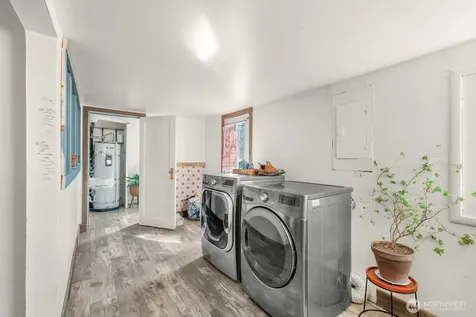 4008 118th Street E Tacoma WA 98446