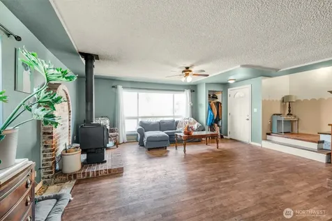 4008 118th Street E Tacoma WA 98446