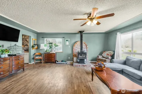 4008 118th Street E Tacoma WA 98446