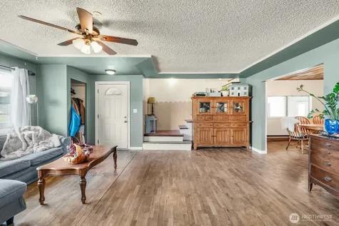 4008 118th Street E Tacoma WA 98446