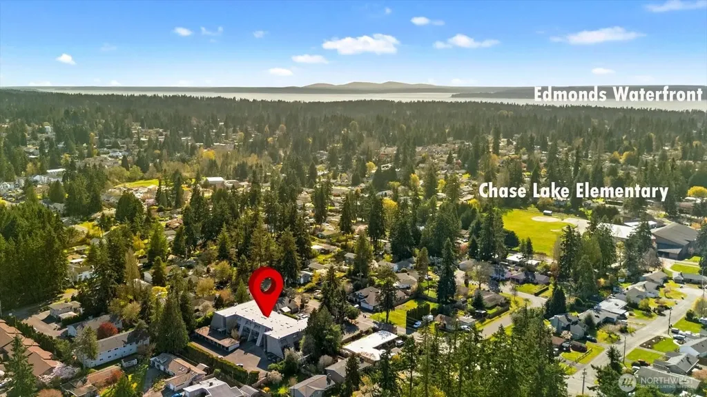 21615 80th Avenue W Edmonds WA 98026