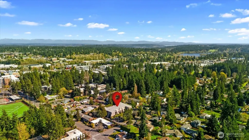 21615 80th Avenue W Edmonds WA 98026