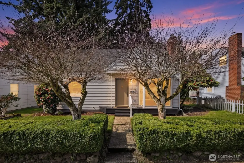 354 Farallone Avenue Fircrest WA 98466