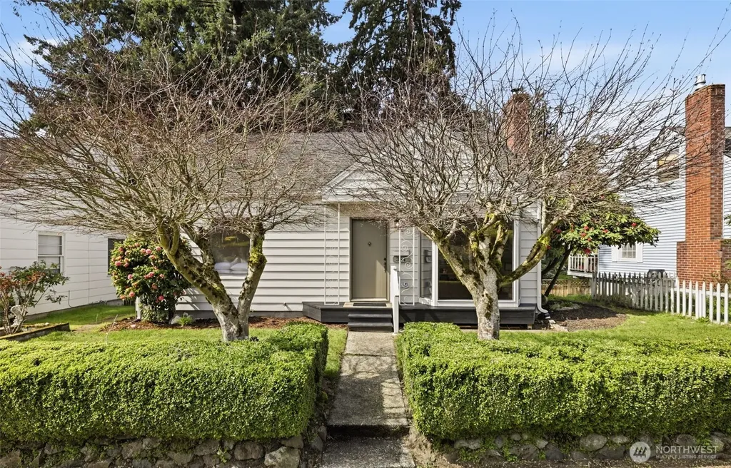 354 Farallone Avenue Fircrest WA 98466