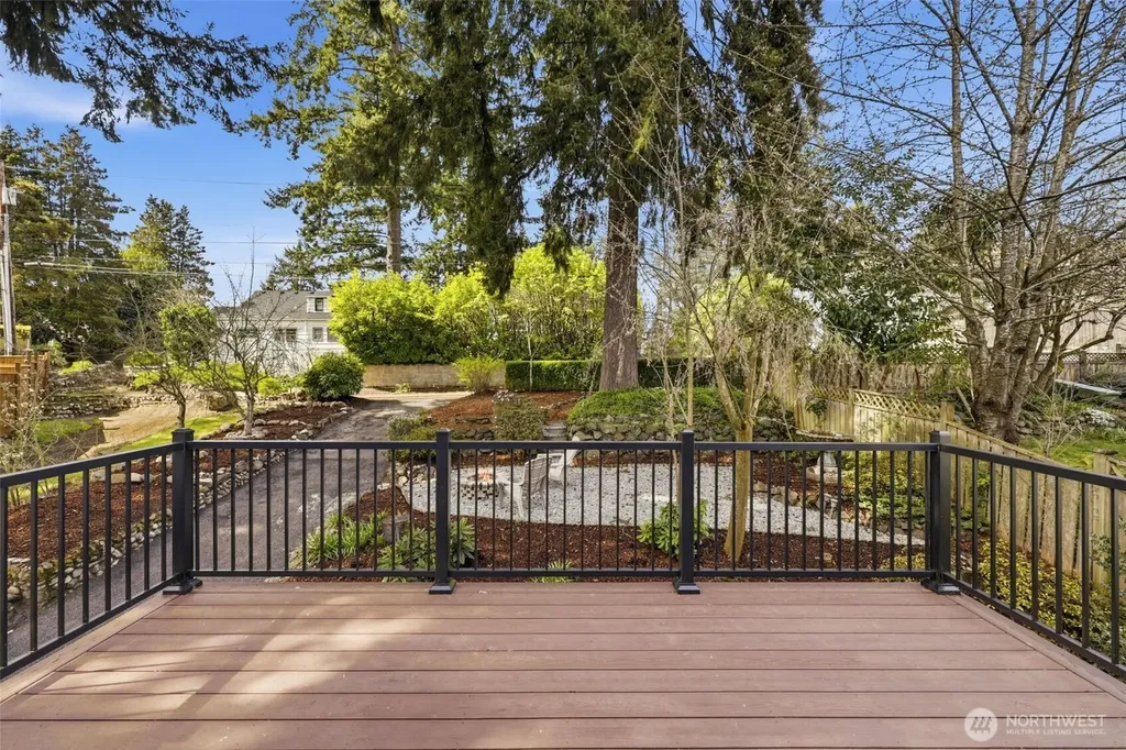354 Farallone Avenue Fircrest WA 98466
