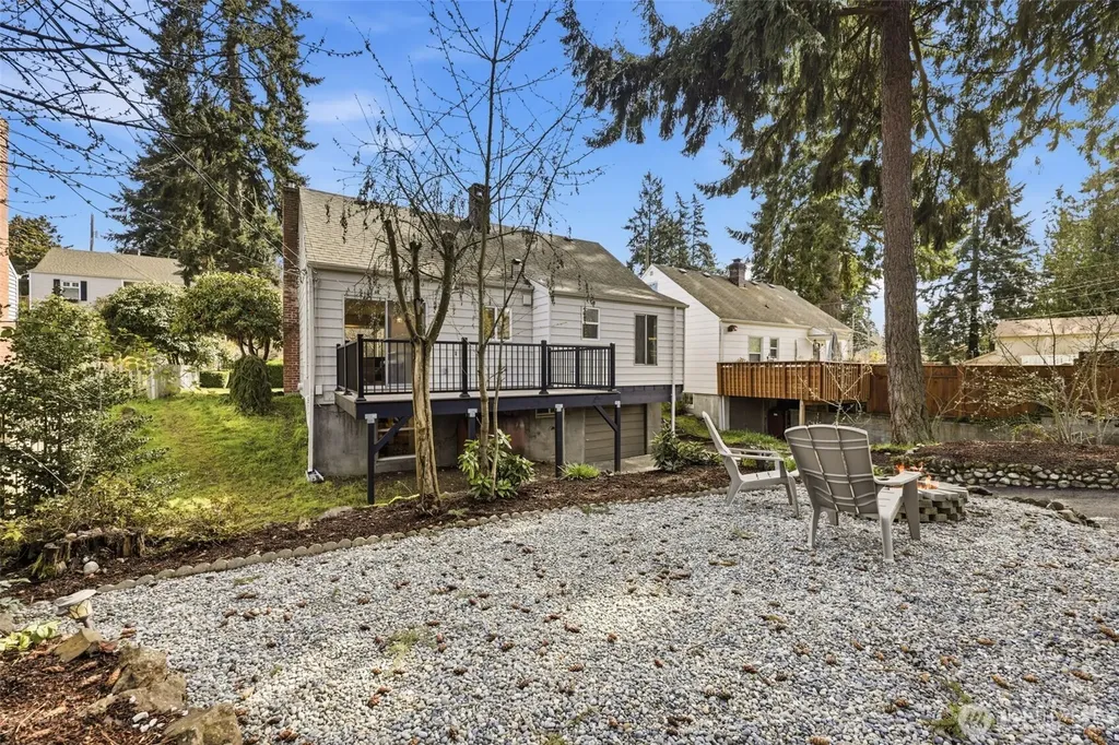 354 Farallone Avenue Fircrest WA 98466