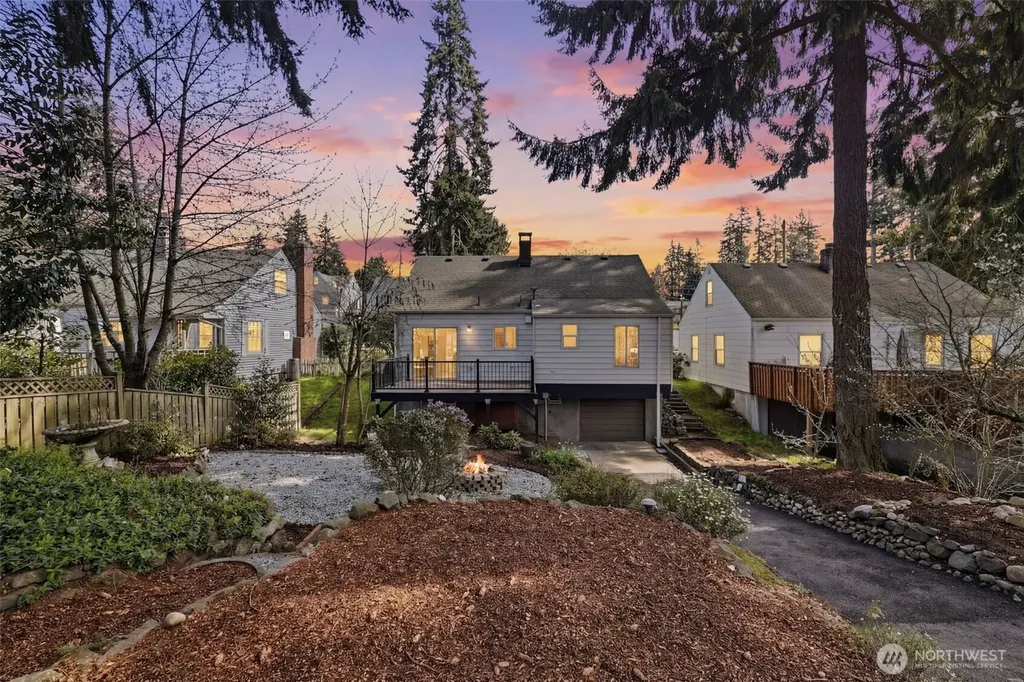 354 Farallone Avenue Fircrest WA 98466