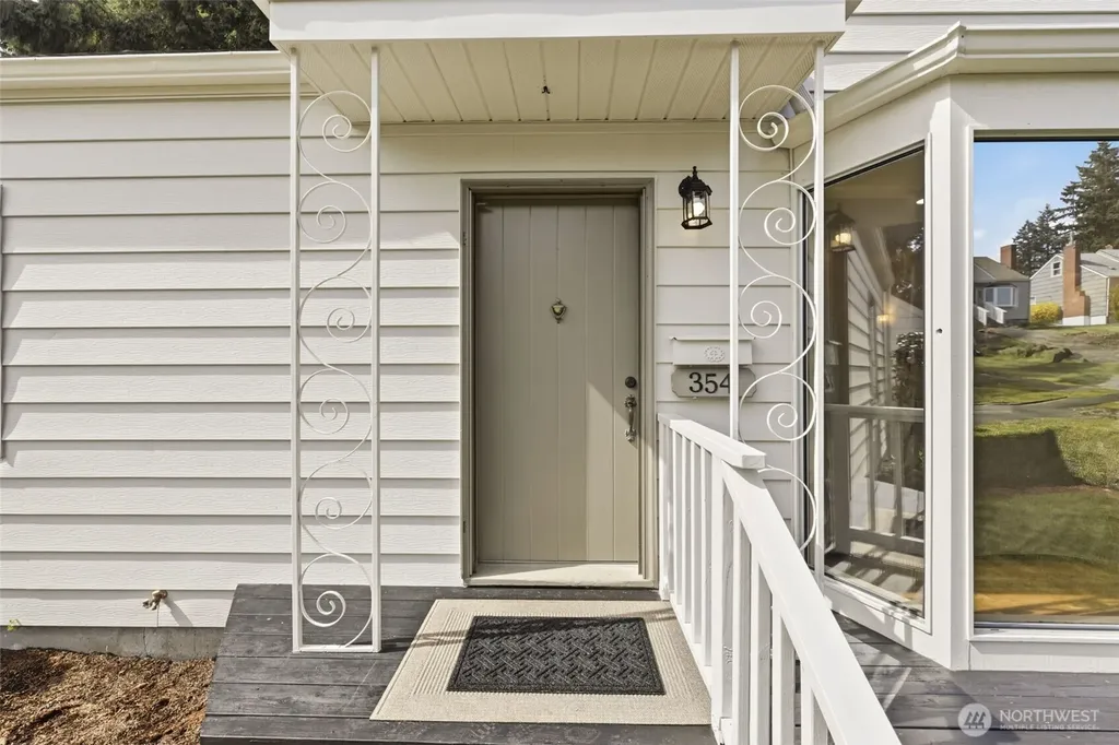 354 Farallone Avenue Fircrest WA 98466