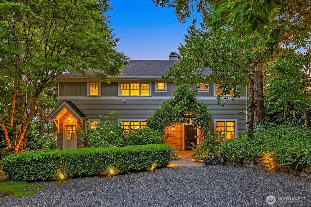 13401 Manzanita Road NE Bainbridge Island WA 98110