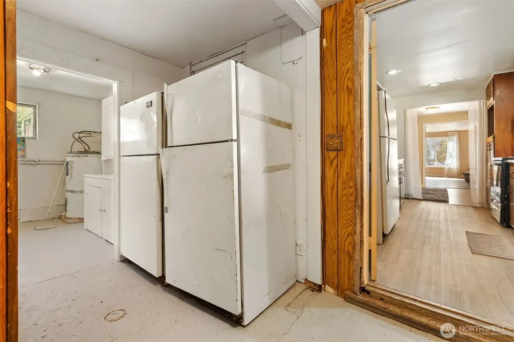 102 W Poplar Street Shelton WA 98584
