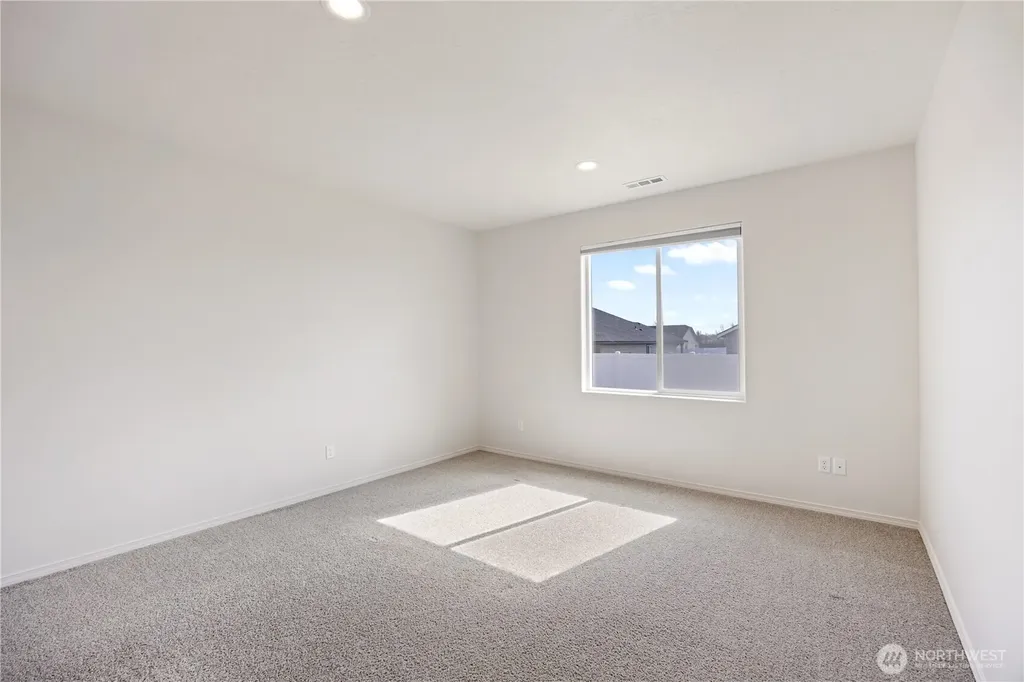 4241 W Wood Court Moses Lake WA 98837