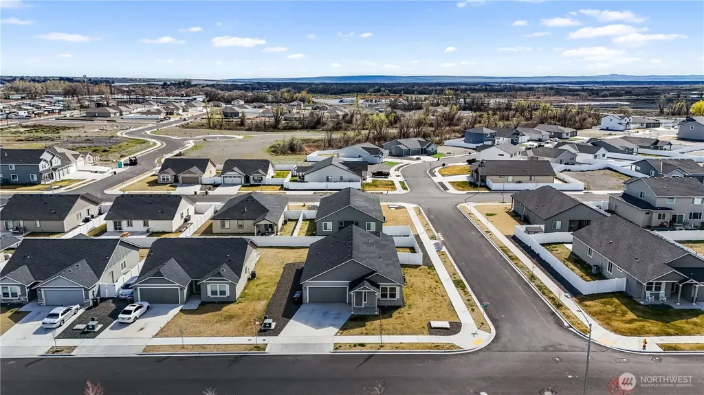 4241 W Wood Court Moses Lake WA 98837