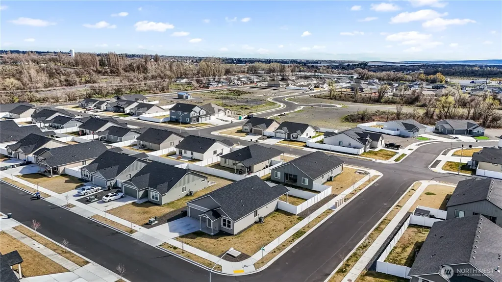 4241 W Wood Court Moses Lake WA 98837