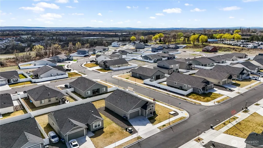 4241 W Wood Court Moses Lake WA 98837