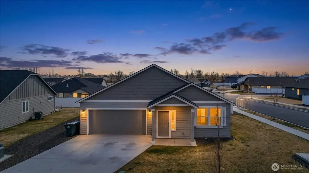 4241 W Wood Court Moses Lake WA 98837