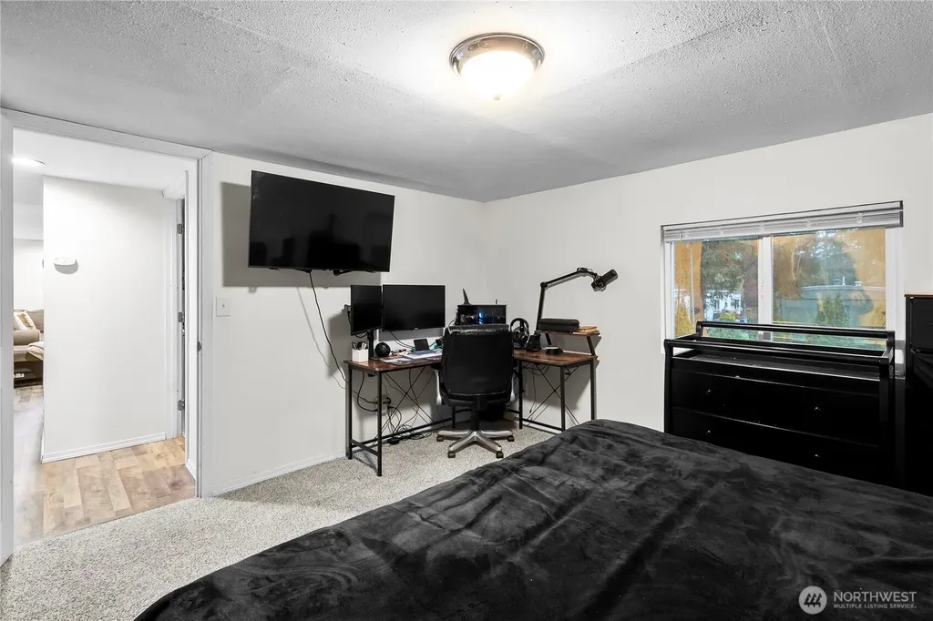 4621 East Street Blaine WA 98230