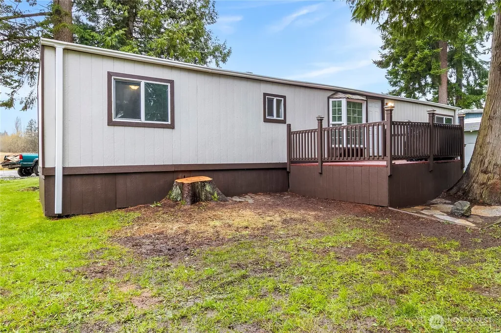 4621 East Street Blaine WA 98230