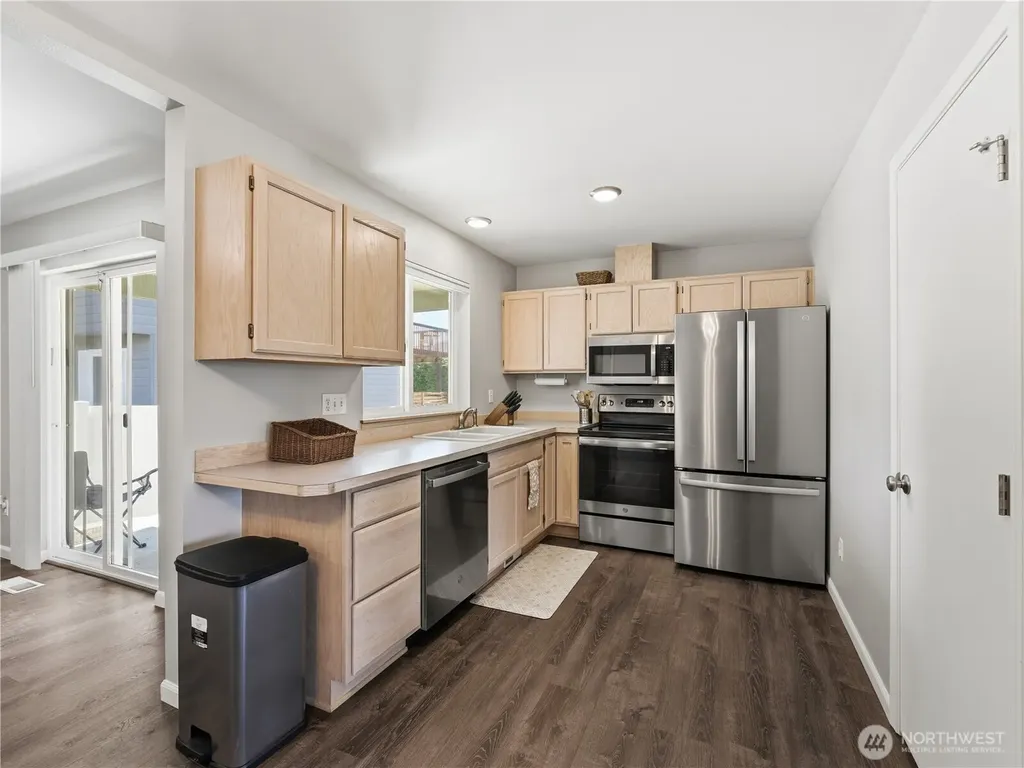 657 S Lawler Avenue East Wenatchee WA 98802