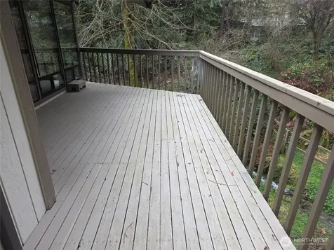 4725 272nd Avenue NE Redmond WA 98053