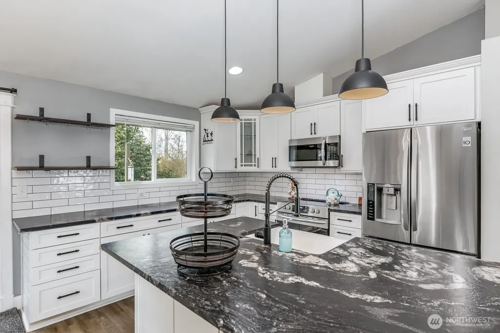 8618 74th Drive NE Marysville WA 98270