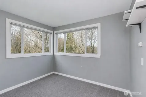 8618 74th Drive NE Marysville WA 98270