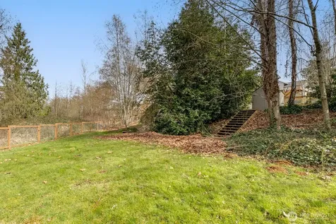 8618 74th Drive NE Marysville WA 98270