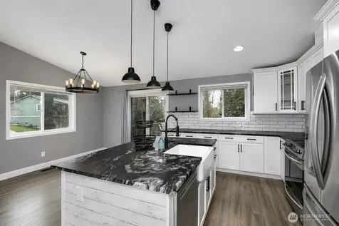 8618 74th Drive NE Marysville WA 98270