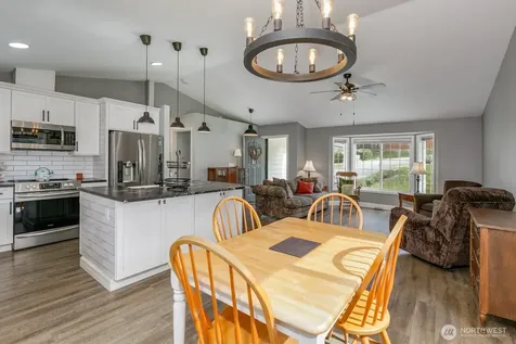 8618 74th Drive NE Marysville WA 98270