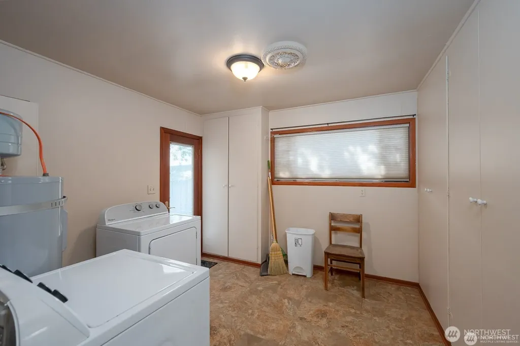1134 SW C Street Ephrata WA 98823