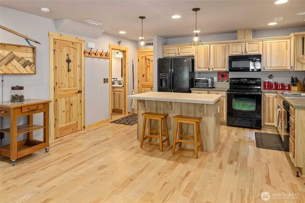 200 Clearwater Loop Ronald WA 98940