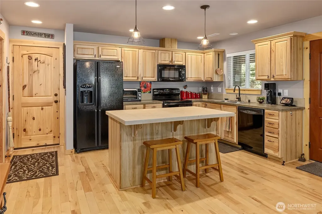 200 Clearwater Loop Ronald WA 98940