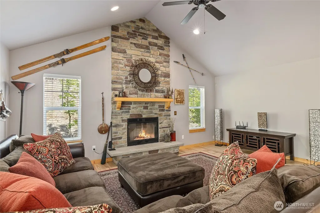 200 Clearwater Loop Ronald WA 98940