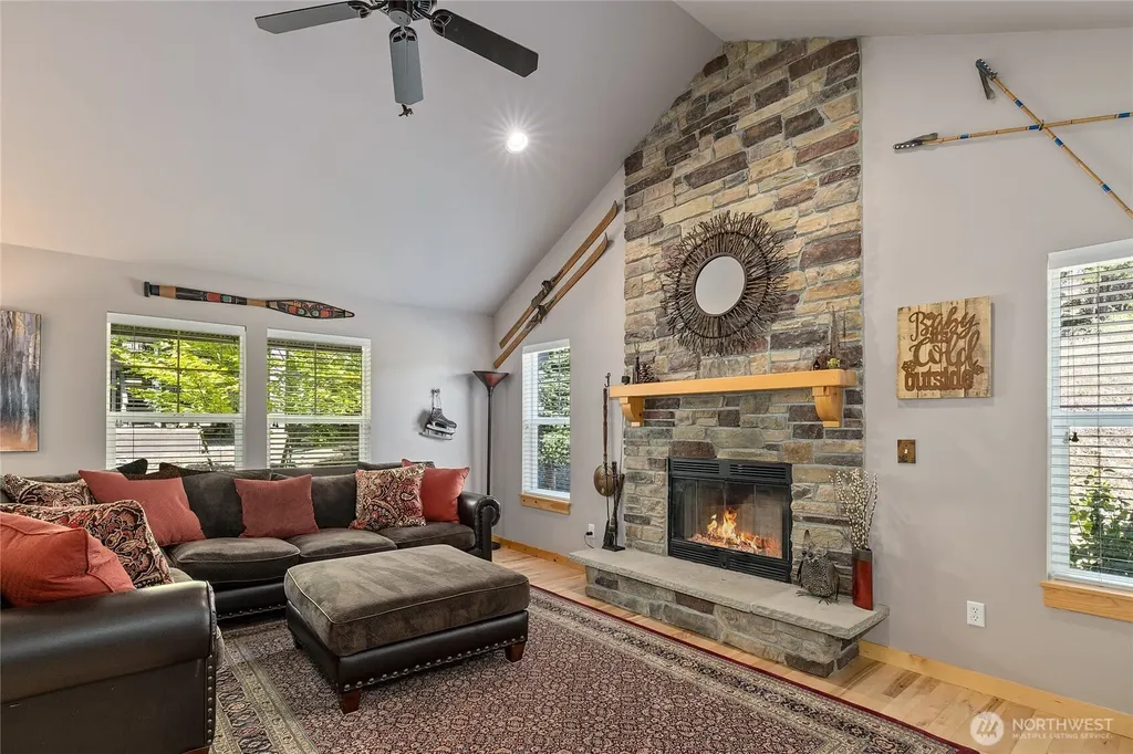 200 Clearwater Loop Ronald WA 98940