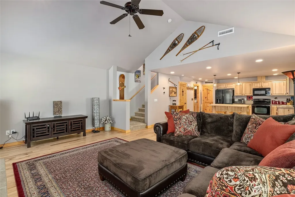 200 Clearwater Loop Ronald WA 98940