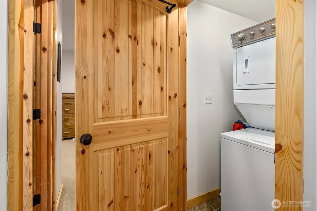 200 Clearwater Loop Ronald WA 98940