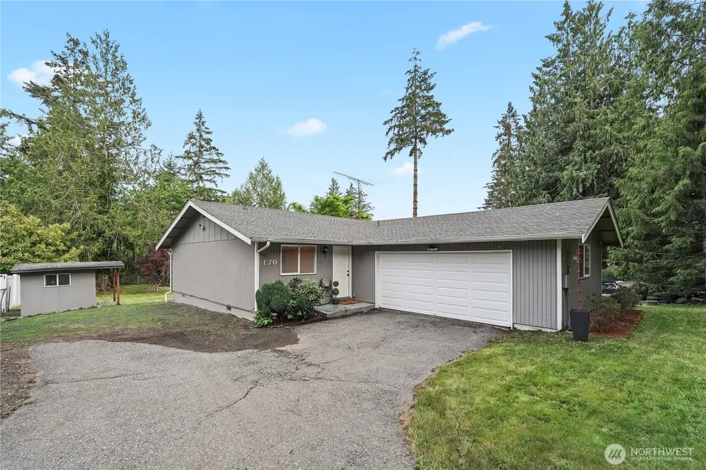 70 E Huckleberry Drive Grapeview WA 98546