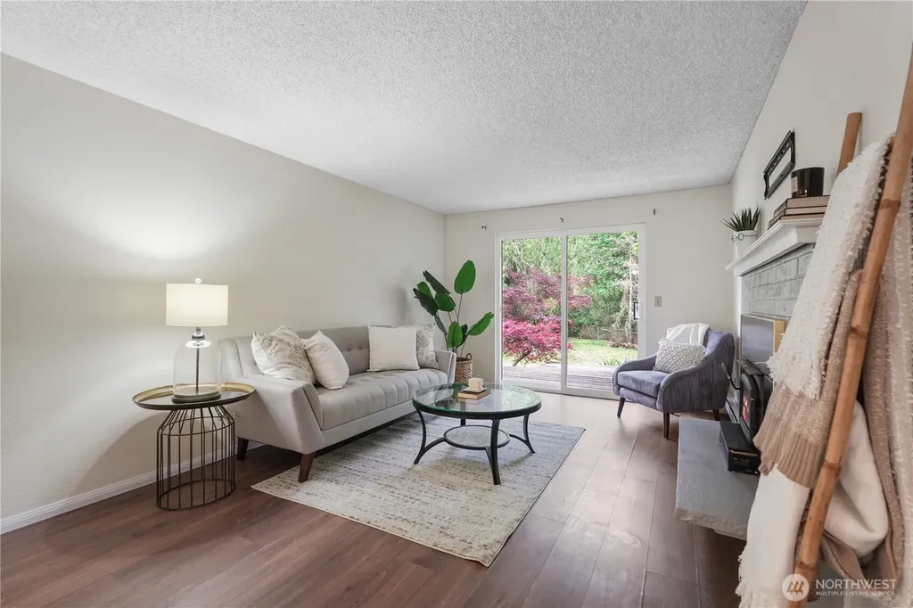 70 E Huckleberry Drive Grapeview WA 98546