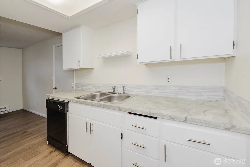 70 E Huckleberry Drive Grapeview WA 98546