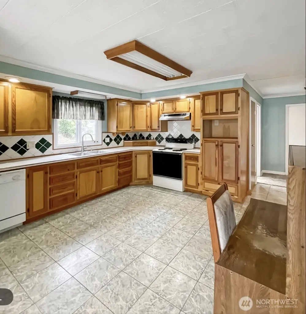 405 Willapa Avenue South Bend WA 98586