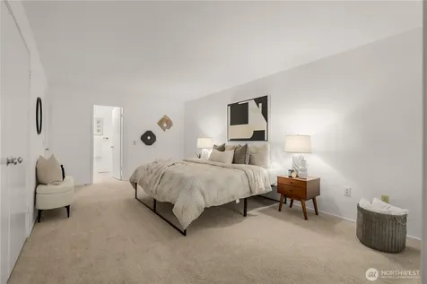 2938 Kennewick Place NE Renton WA 98056