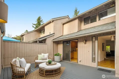 2938 Kennewick Place NE Renton WA 98056