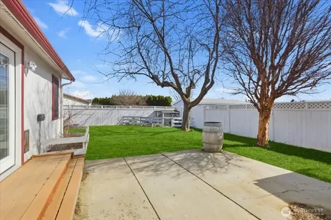 1713 S 69th Avenue Yakima WA 98908