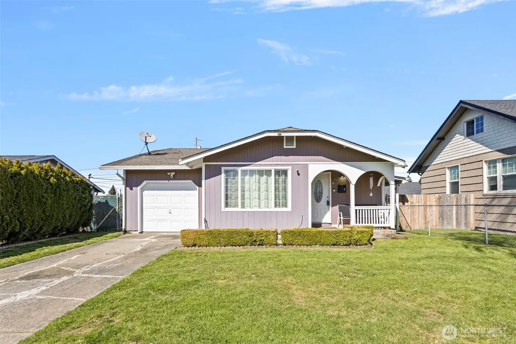 1025 E 63rd Street Tacoma WA 98404