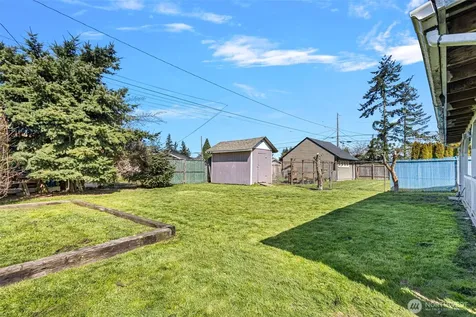 1025 E 63rd Street Tacoma WA 98404