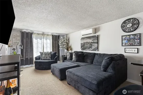 1025 E 63rd Street Tacoma WA 98404