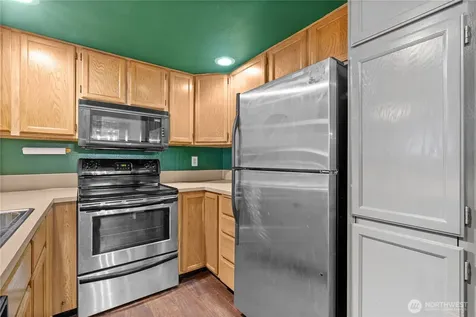 110 SW 116th Street Seattle WA 98146